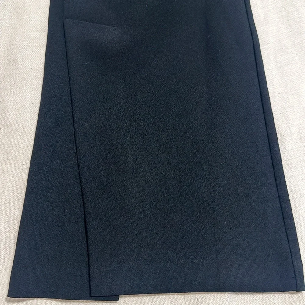 Abercrombie Strapless Crepe Sweetheart Jumpsuit in Black - Picture 4 of 8
